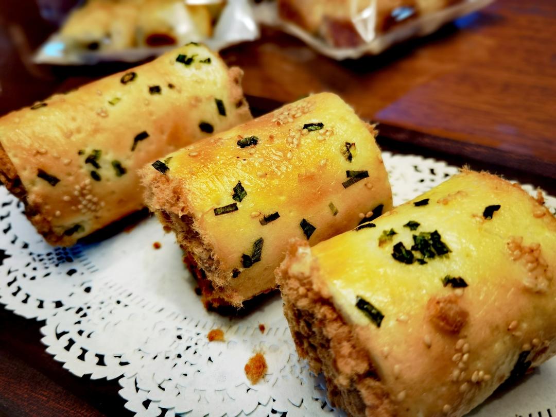 回忆的味道---肉松面包卷