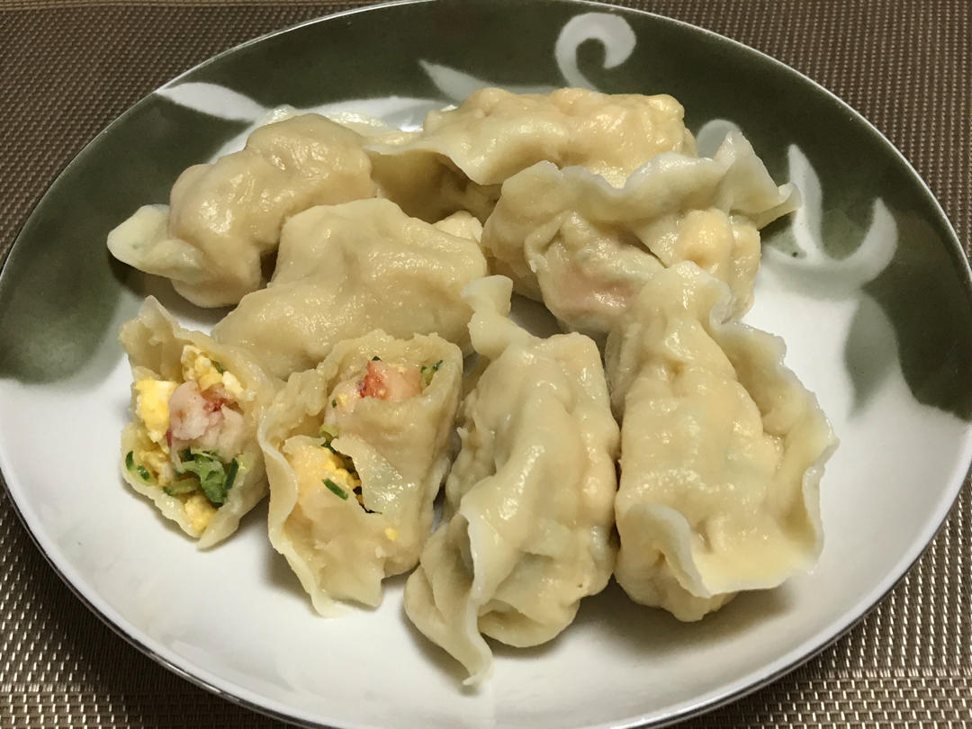 翔云飘海做的黄瓜虾仁饺子