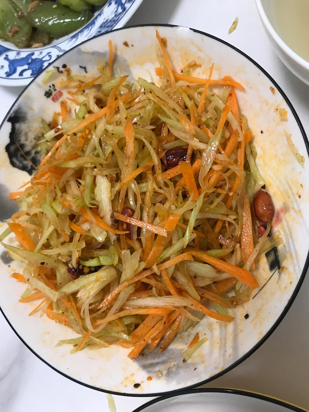 凉拌西芹丝——过节清肠减脂菜