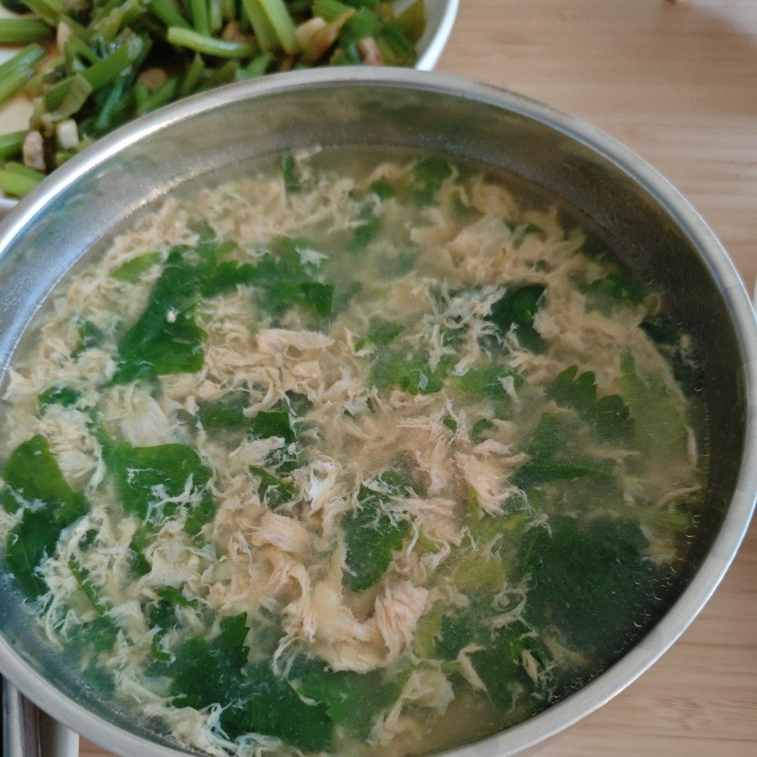低脂鲜美的芹菜叶鸡蛋汤