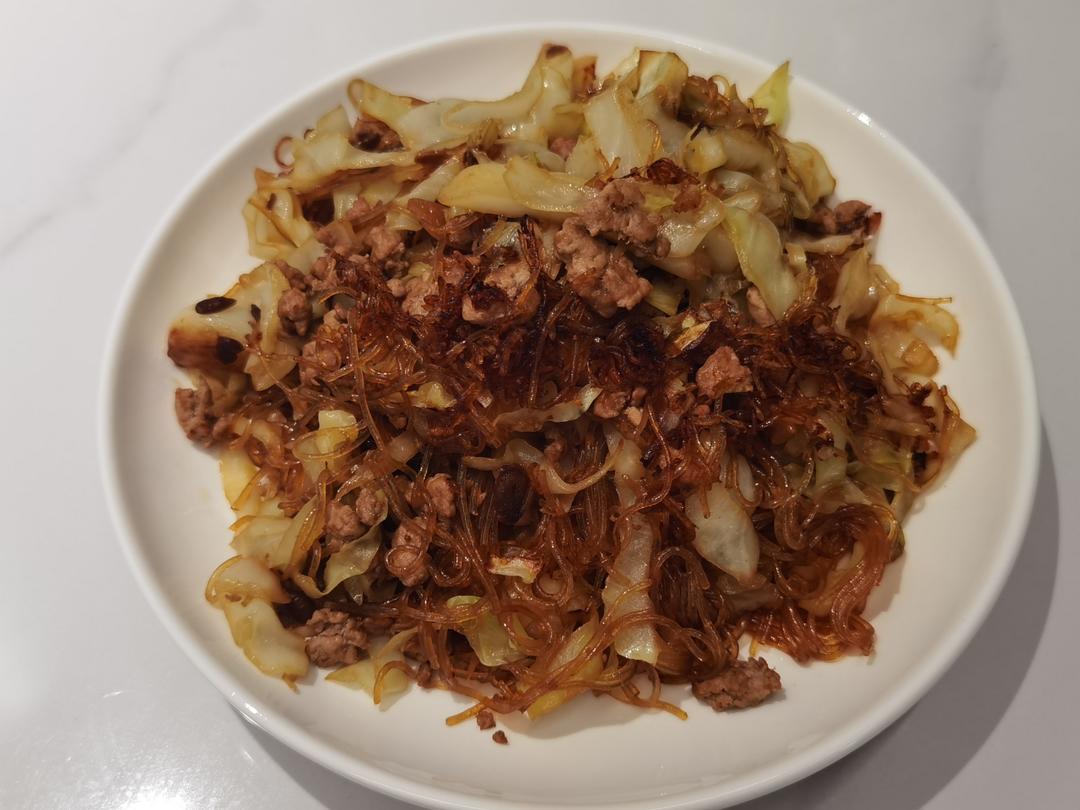 肉末圆白菜（甘蓝菜）炒粉丝【妞的食记】