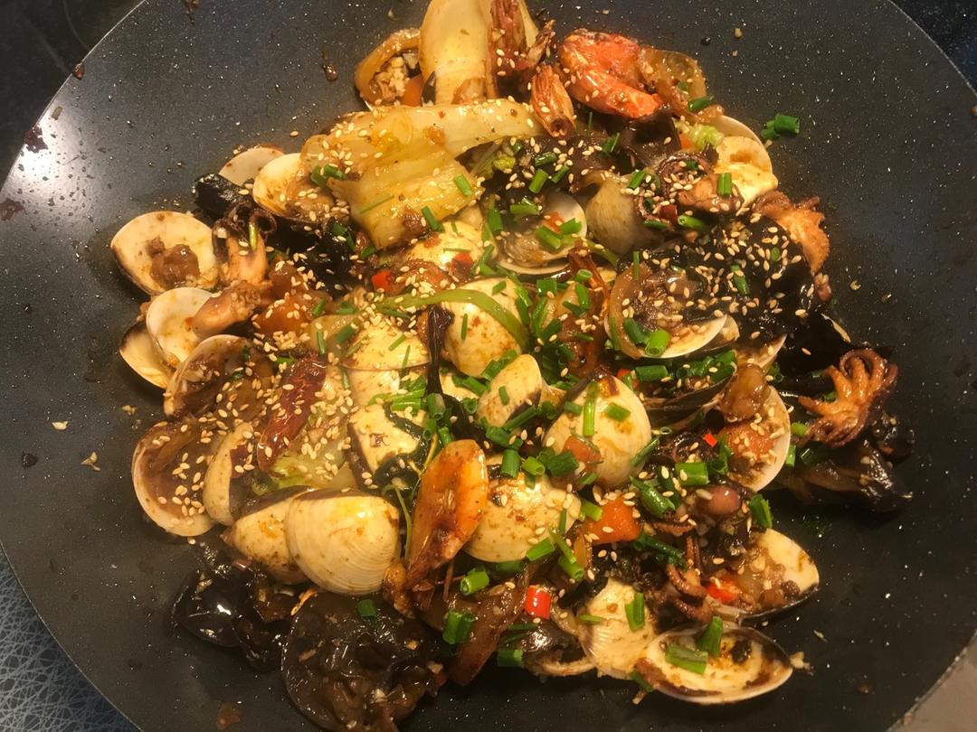 家庭聚会被赞爆的～麻辣香锅 今天这道菜太给撑场面了