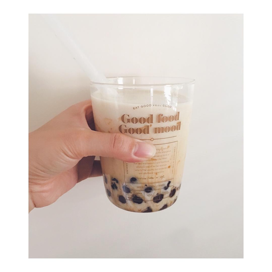 视频【新晋网红·脏脏黑糖撞奶】排队3小时还限购？这么简单不如自己做啦！