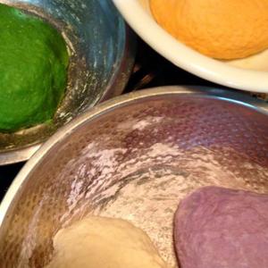 彩色饺子皮的做法 步骤4