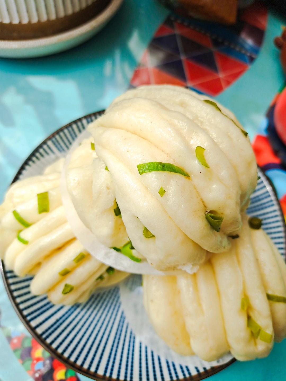 葱油花卷，一根筷子卷出漂亮的造型