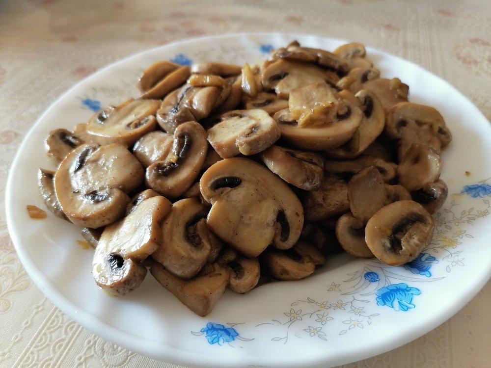 香炒口蘑（白蘑菇 口菇）