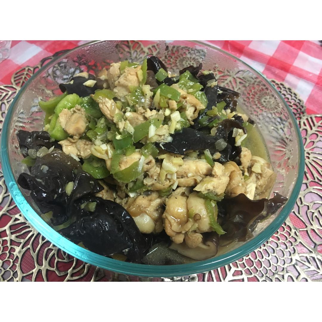 黄焖鸡