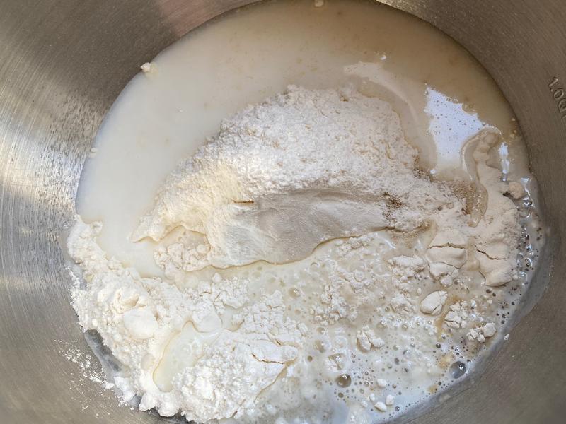 纯奶手撕吐司的做法 步骤1