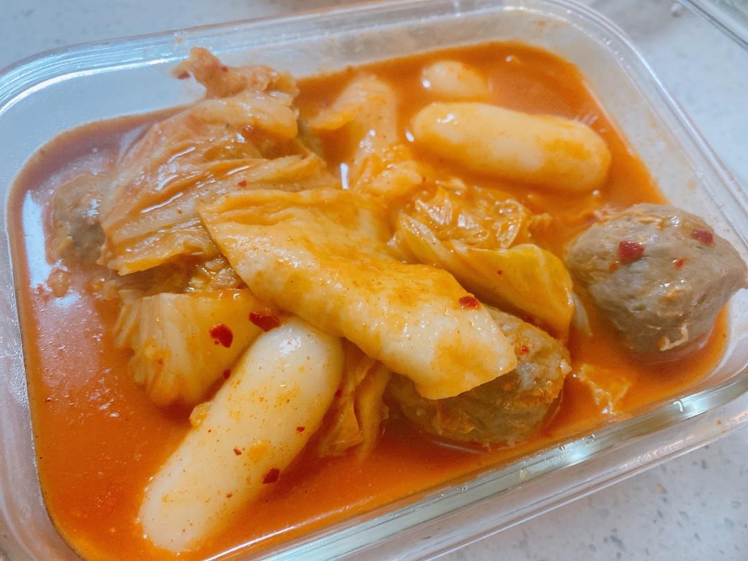 韩式部队火锅（好吃到连汤都不剩）