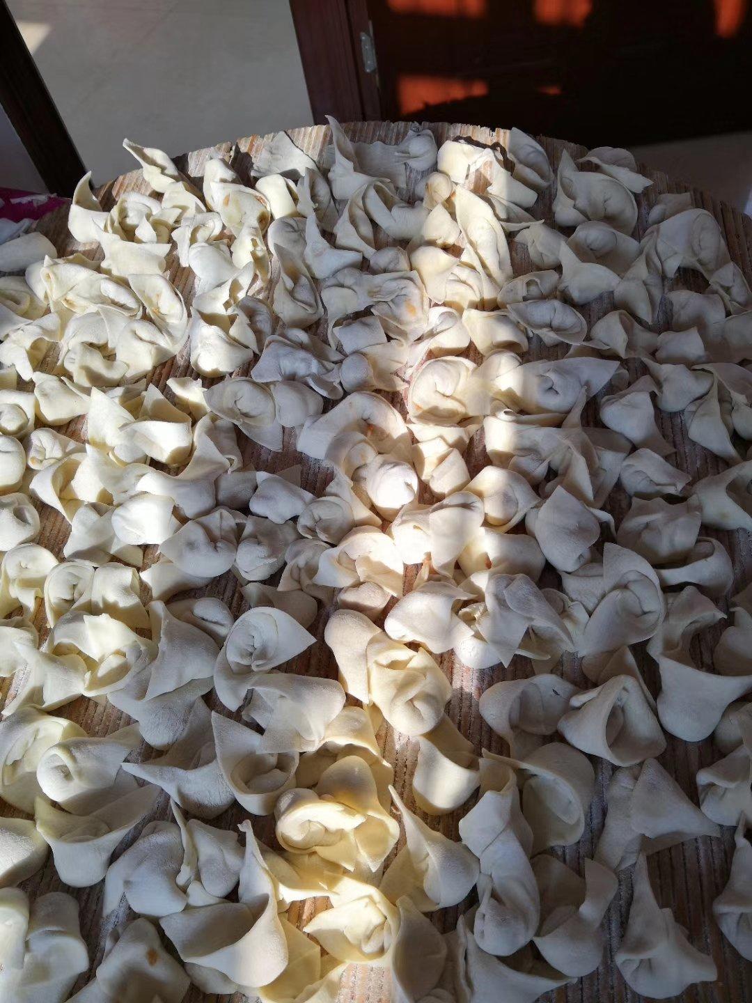 鲜肉小馄饨（调馅+馄饨包法）