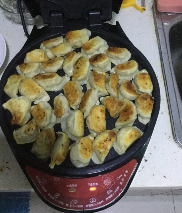超级简单做煎饺