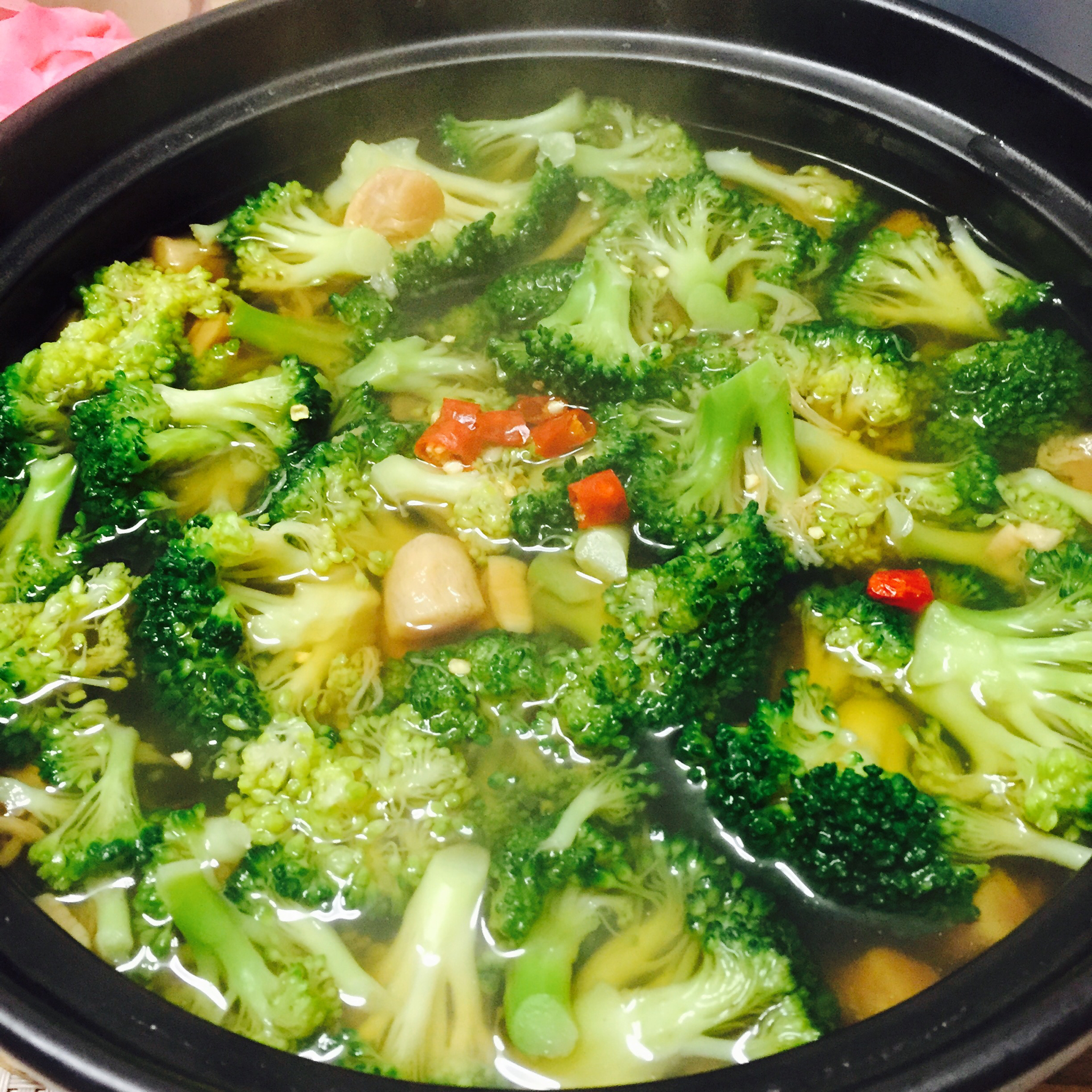 塔吉锅干贝西兰花煲