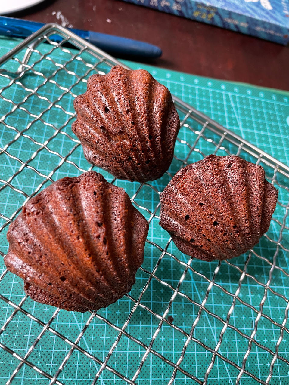 韩国Nebokgom脆皮巧克力玛德琳