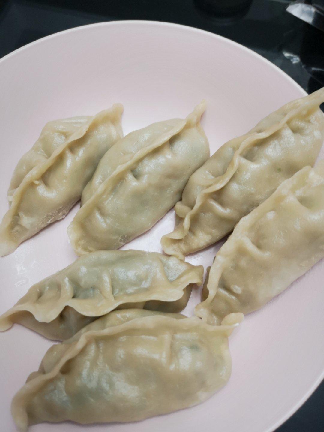 素馅烫面饺子
