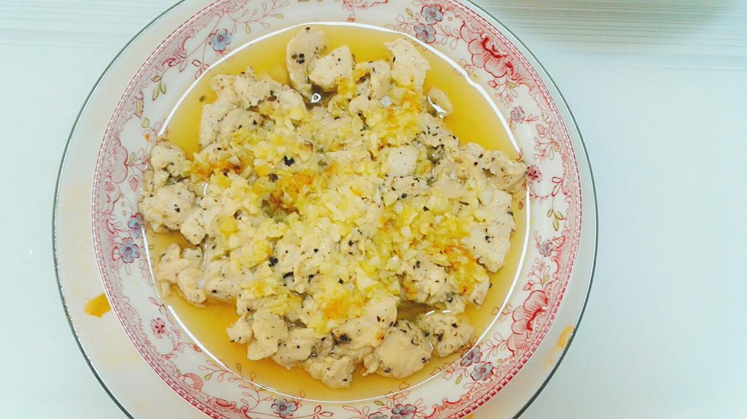 蒜蓉蒸鸡胸（鸡腿）