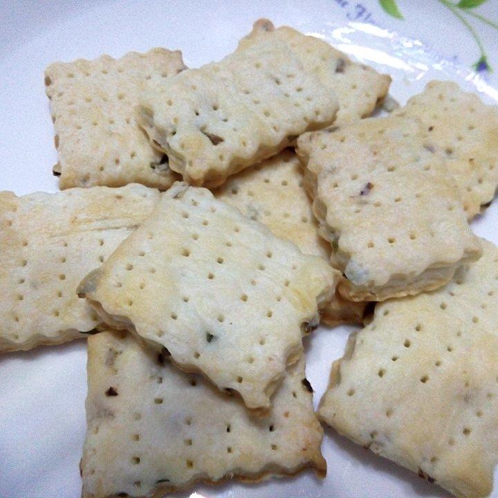 葱油香酥饼干