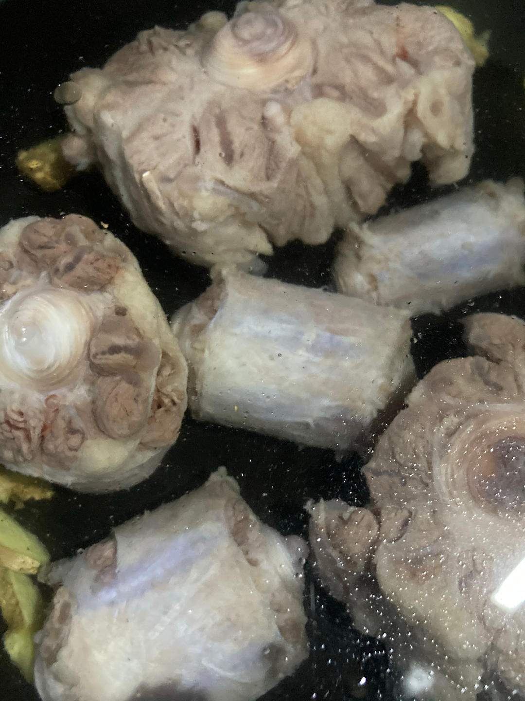 清炖🐂牛尾骨汤🍲