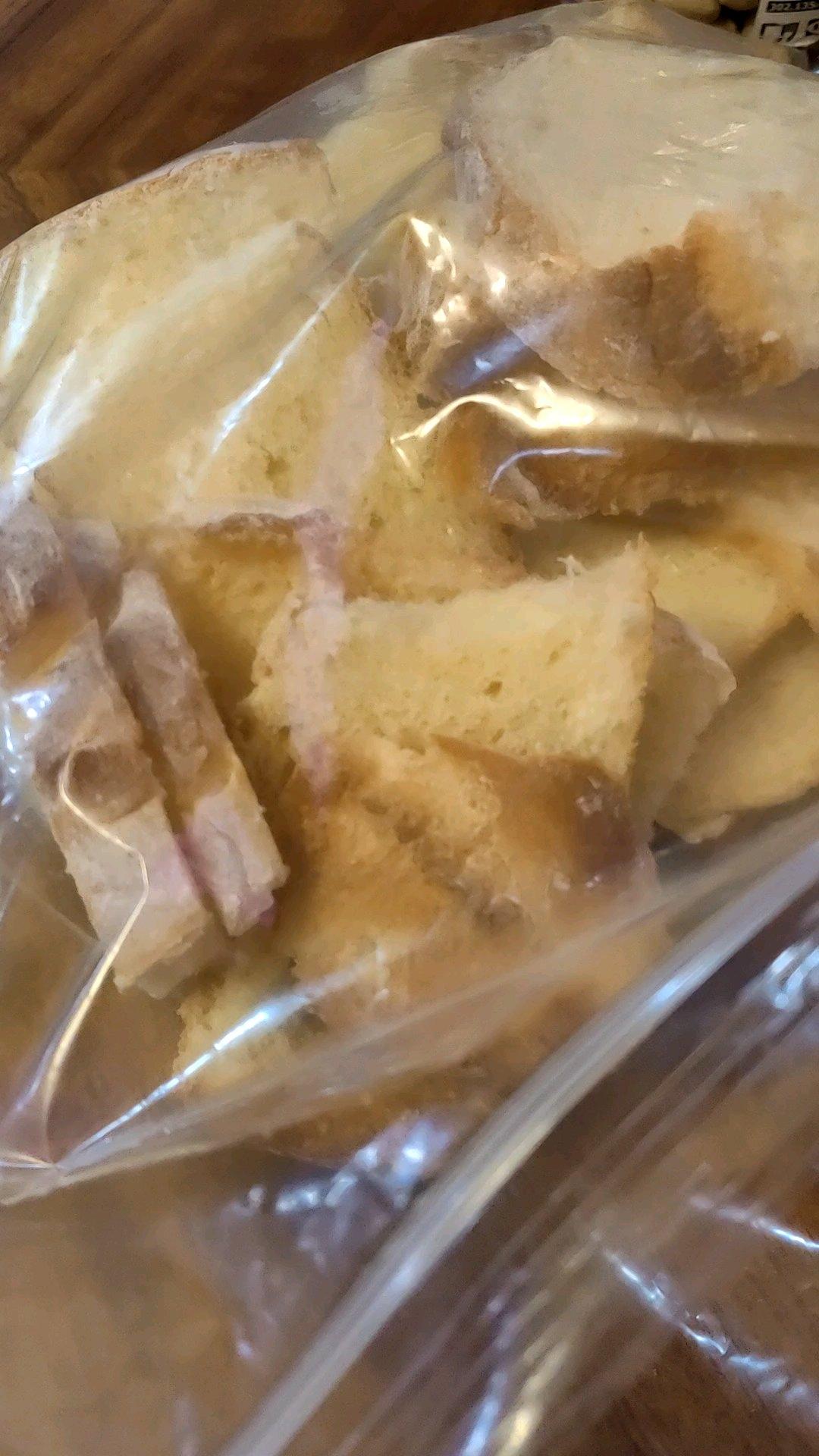 低调的基础软欧包