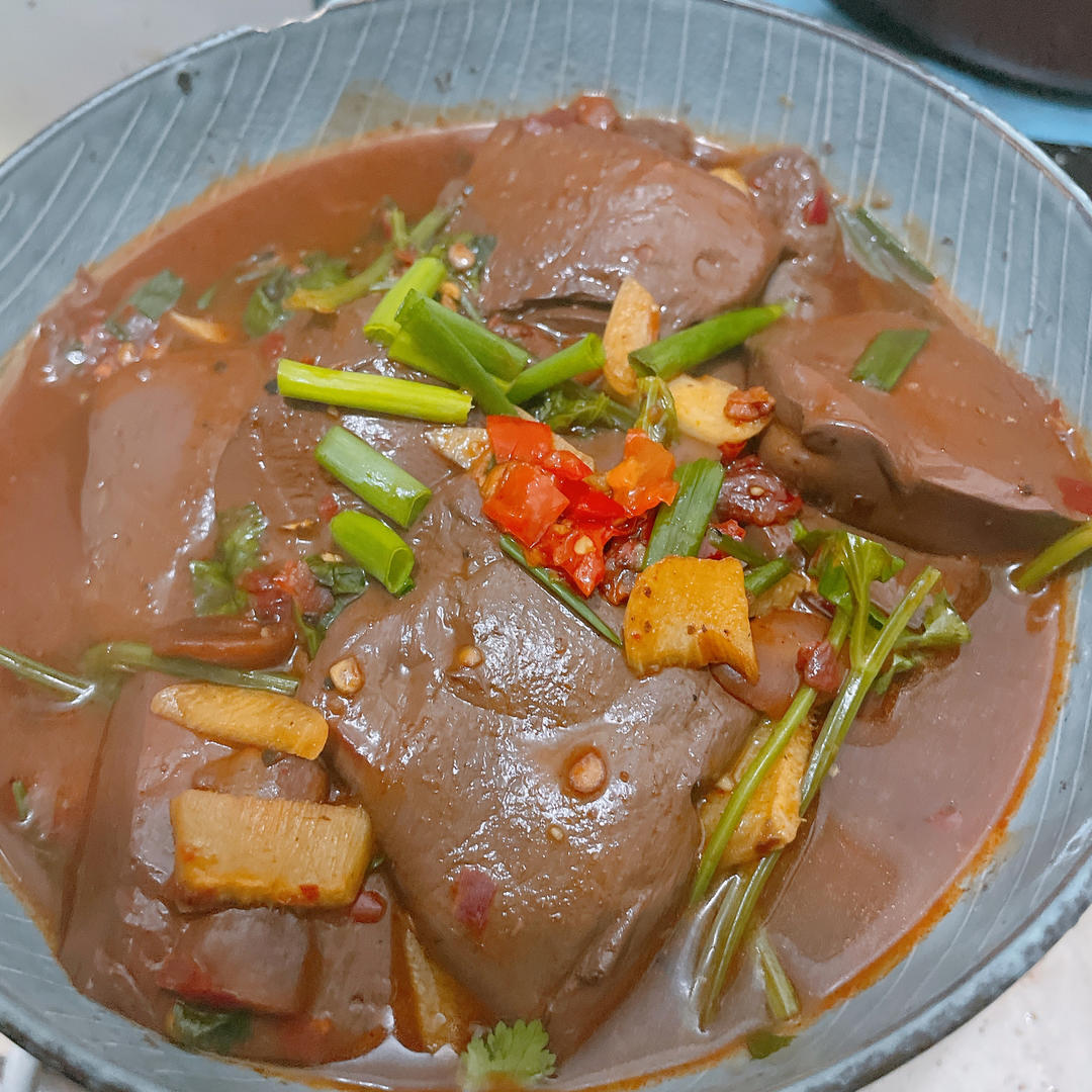 无敌好吃入味红烧猪血