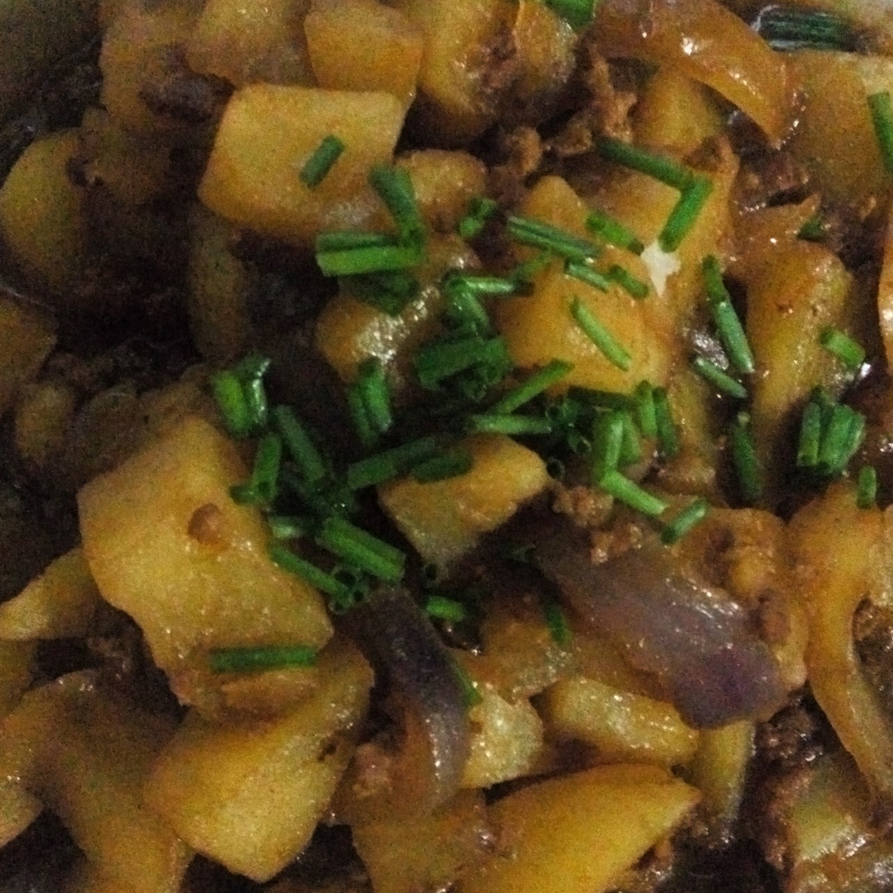 洋葱肉末烧土豆