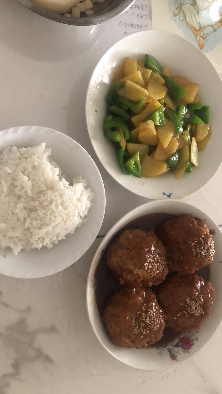 四喜丸子/红烧狮子头 Chinese Meatballs