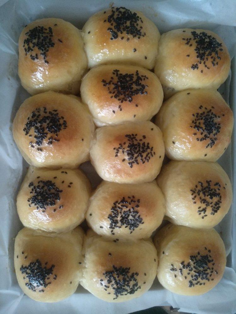 椰蓉奶香小餐包