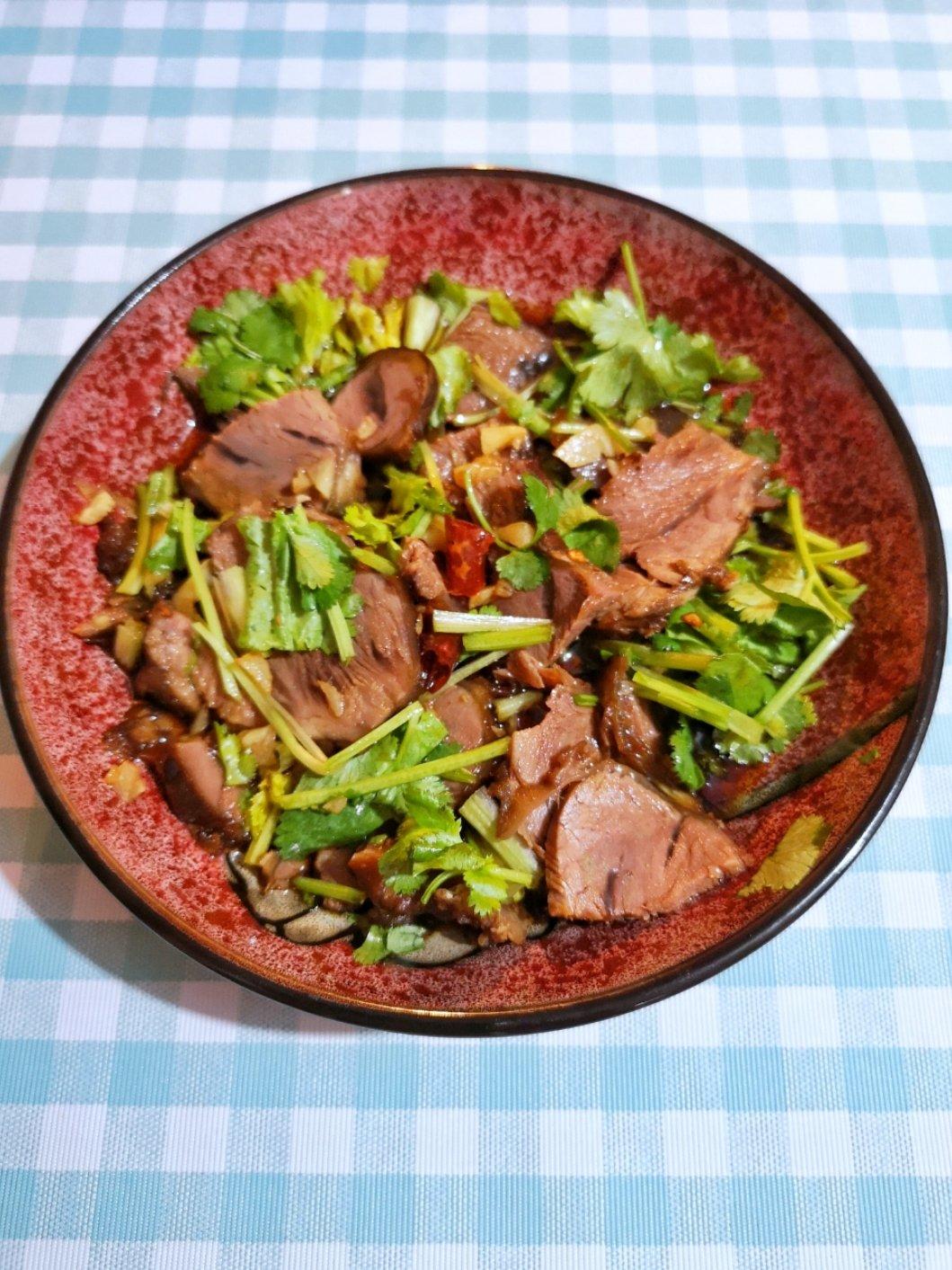 凉拌牛肉