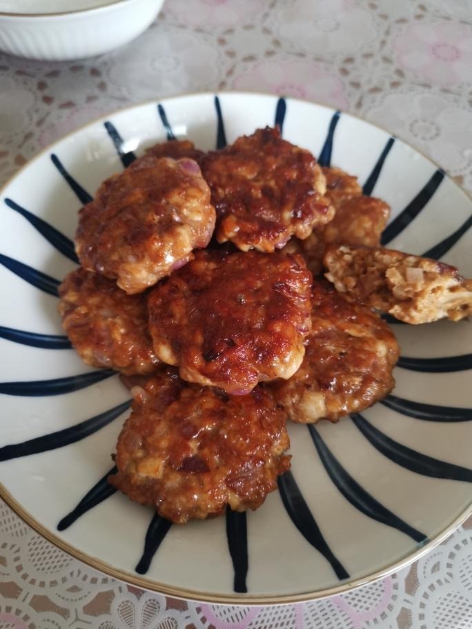 鸡胸肉饼