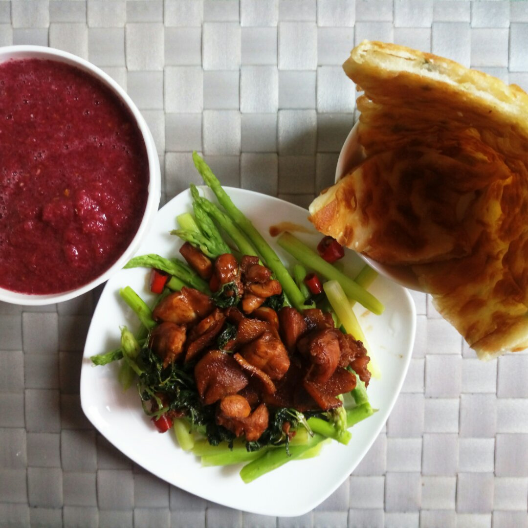 台式三杯鸡（台湾阿基师正宗版）