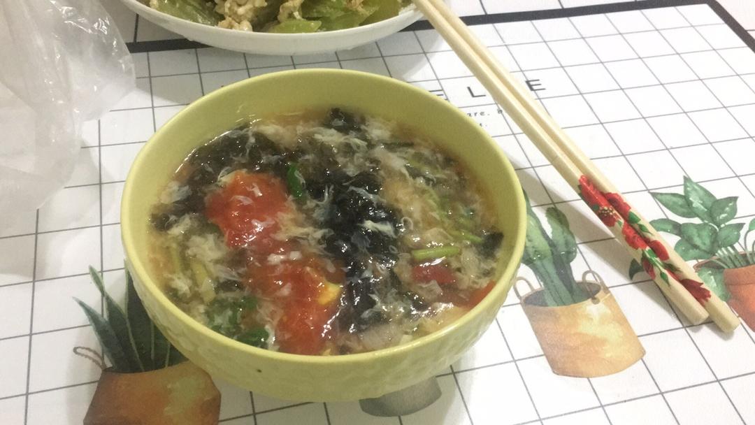 番茄蛋花紫菜汤