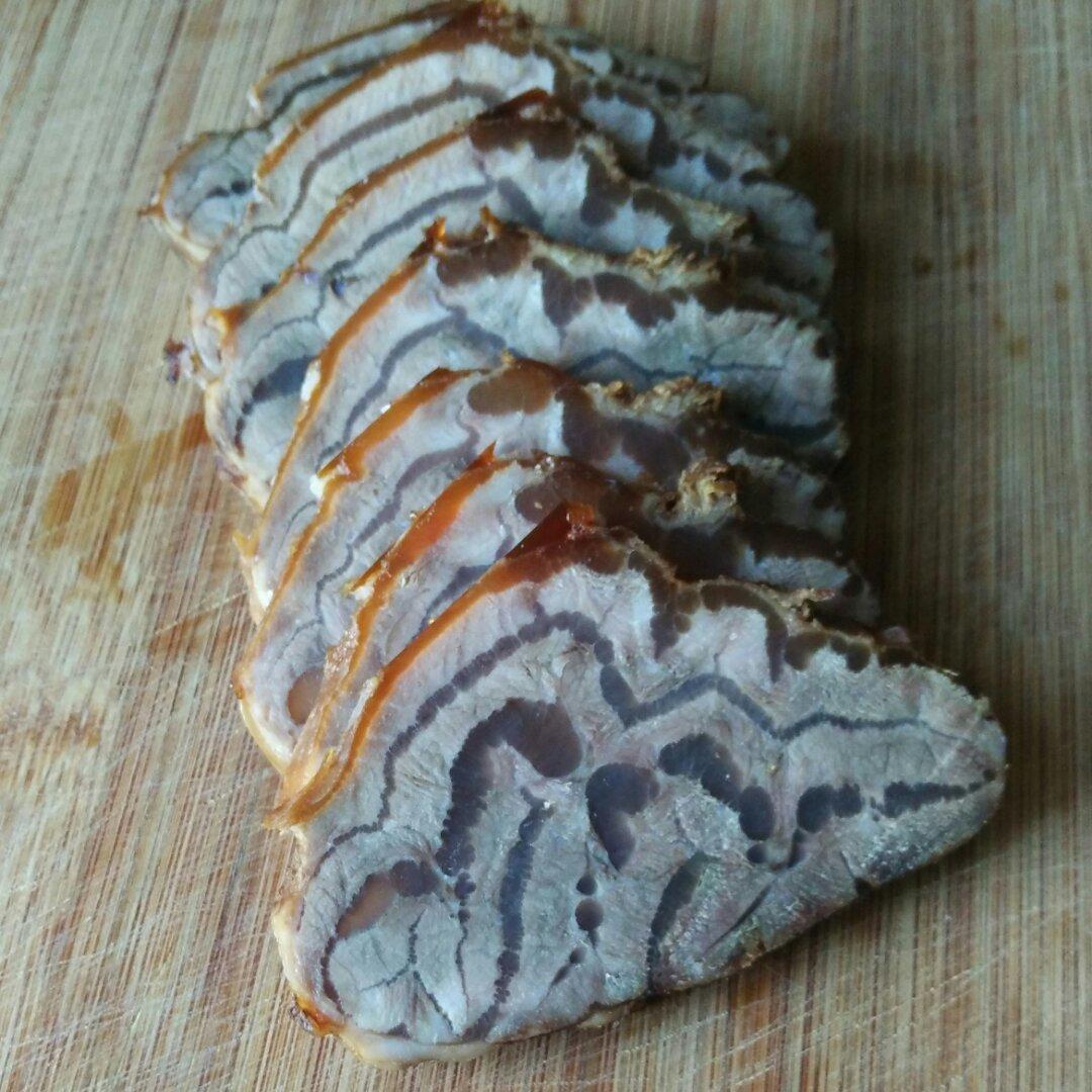 简单、好吃的卤牛腱