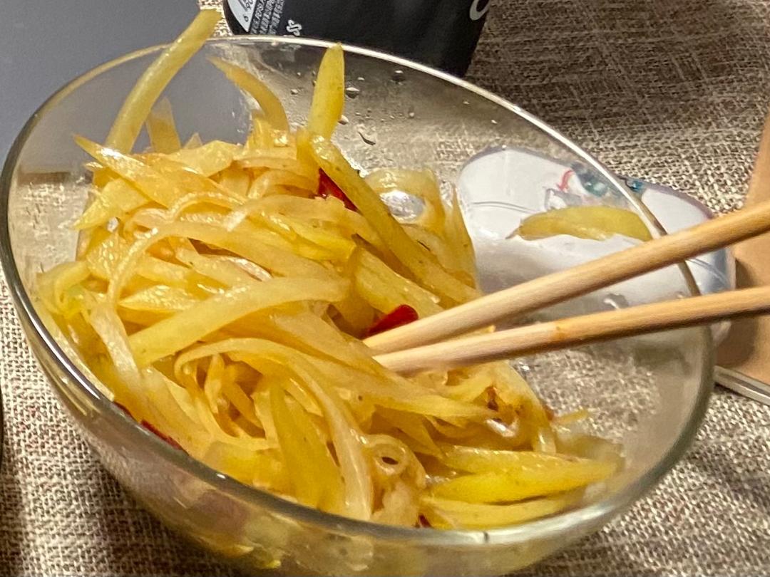 酸辣土豆丝超好吃的做法