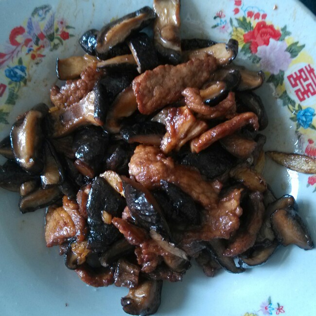 香菇炒肉