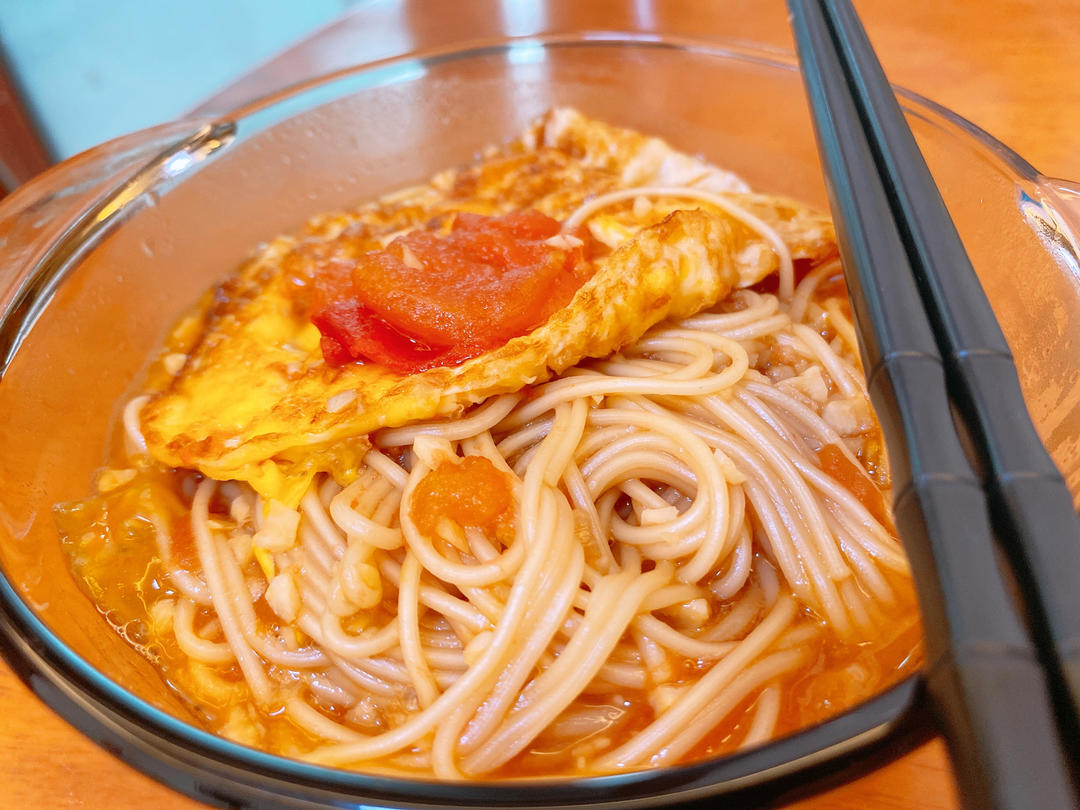 番茄浓汤面