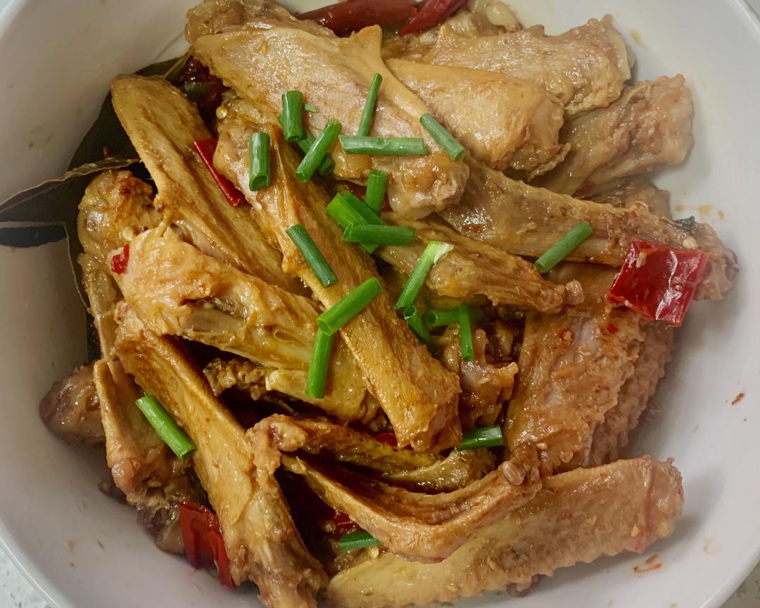 焖鸭翅