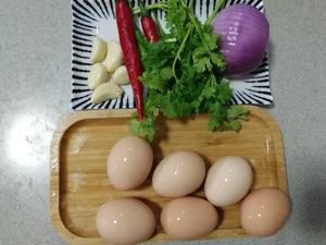 鸡蛋新吃法❗️韩式酱鸡蛋的做法 步骤1