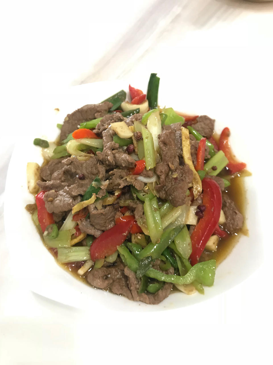 小炒牛肉（肉嫩味香）