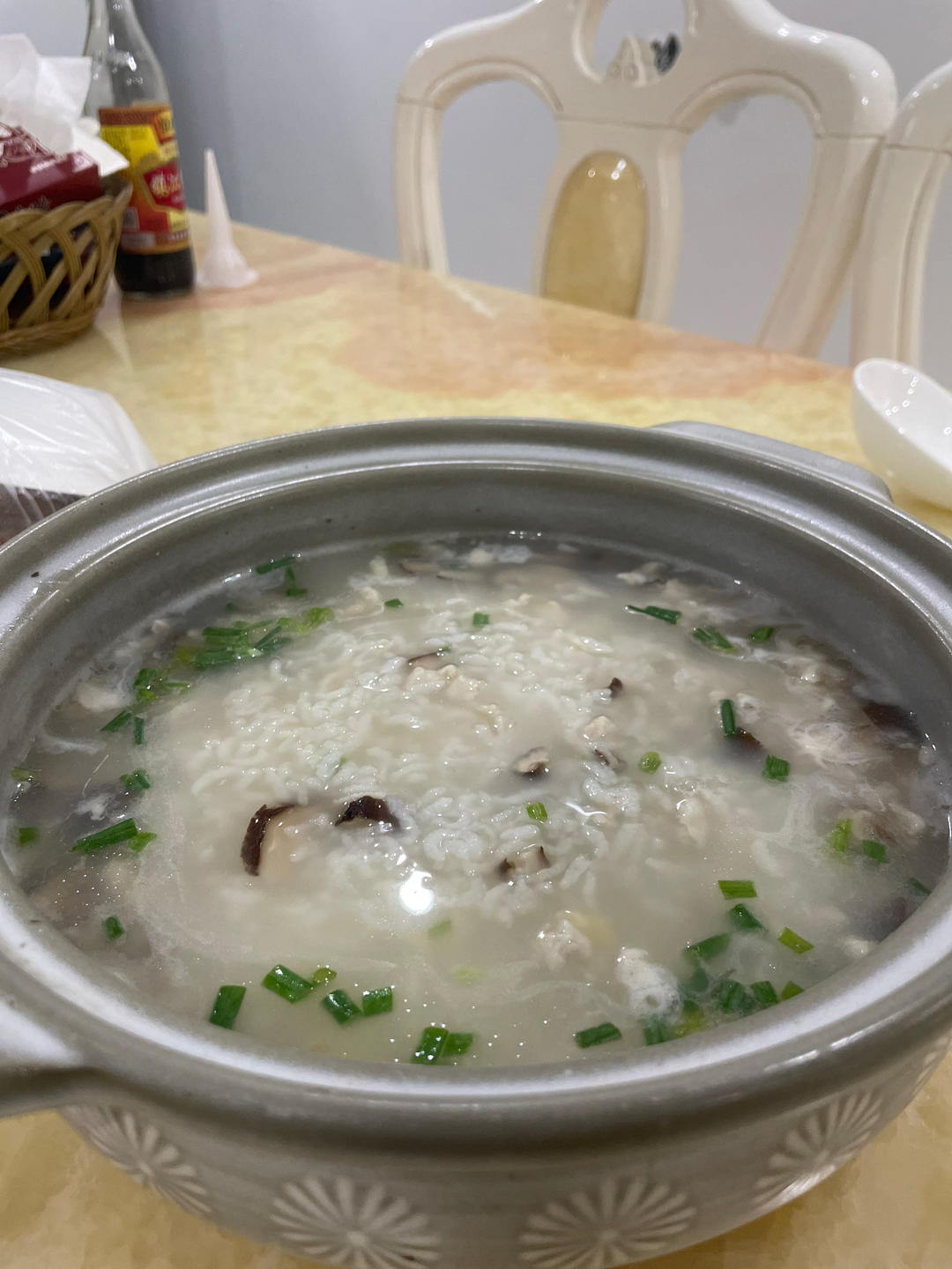 香菇鸡丝粥