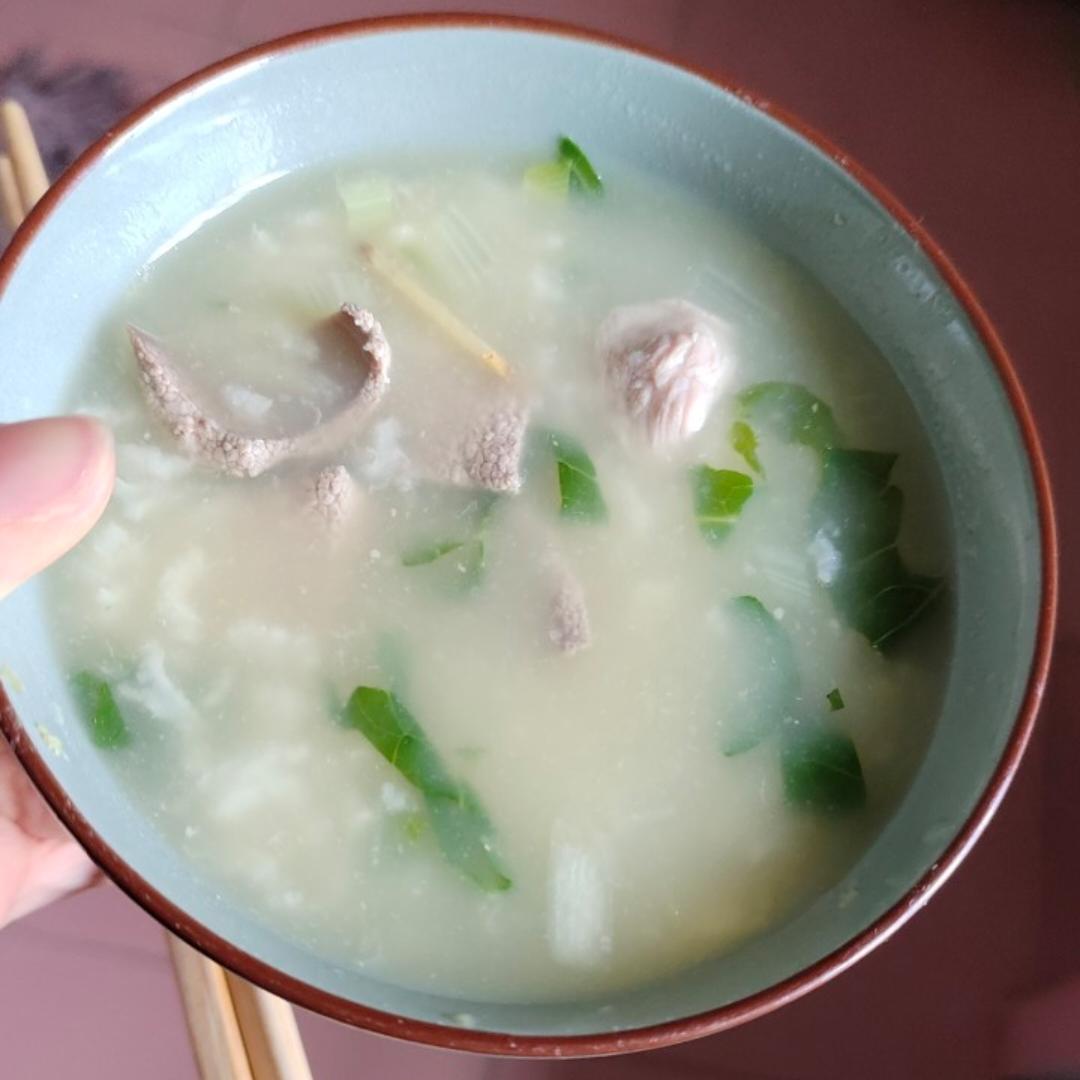 猪肝粉肠瘦肉青菜粥