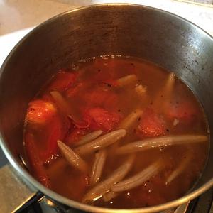 西紅柿雞毛菜小魚麵的做法 步骤6