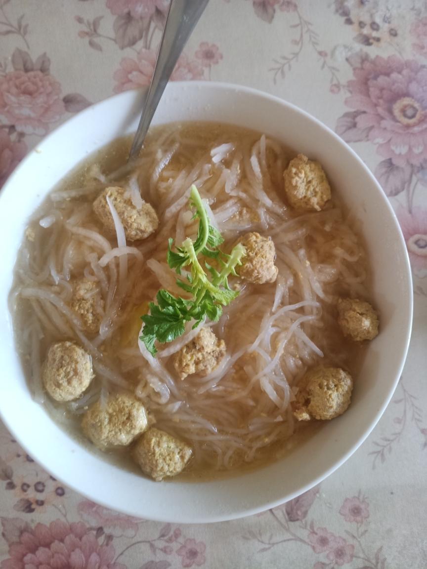 萝卜羊肉丸子汤