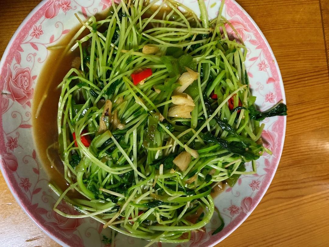 蒜蓉豌豆苗