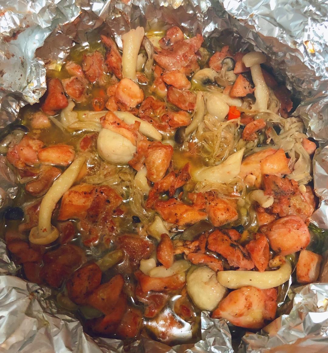 黑椒金针菇焖鸡