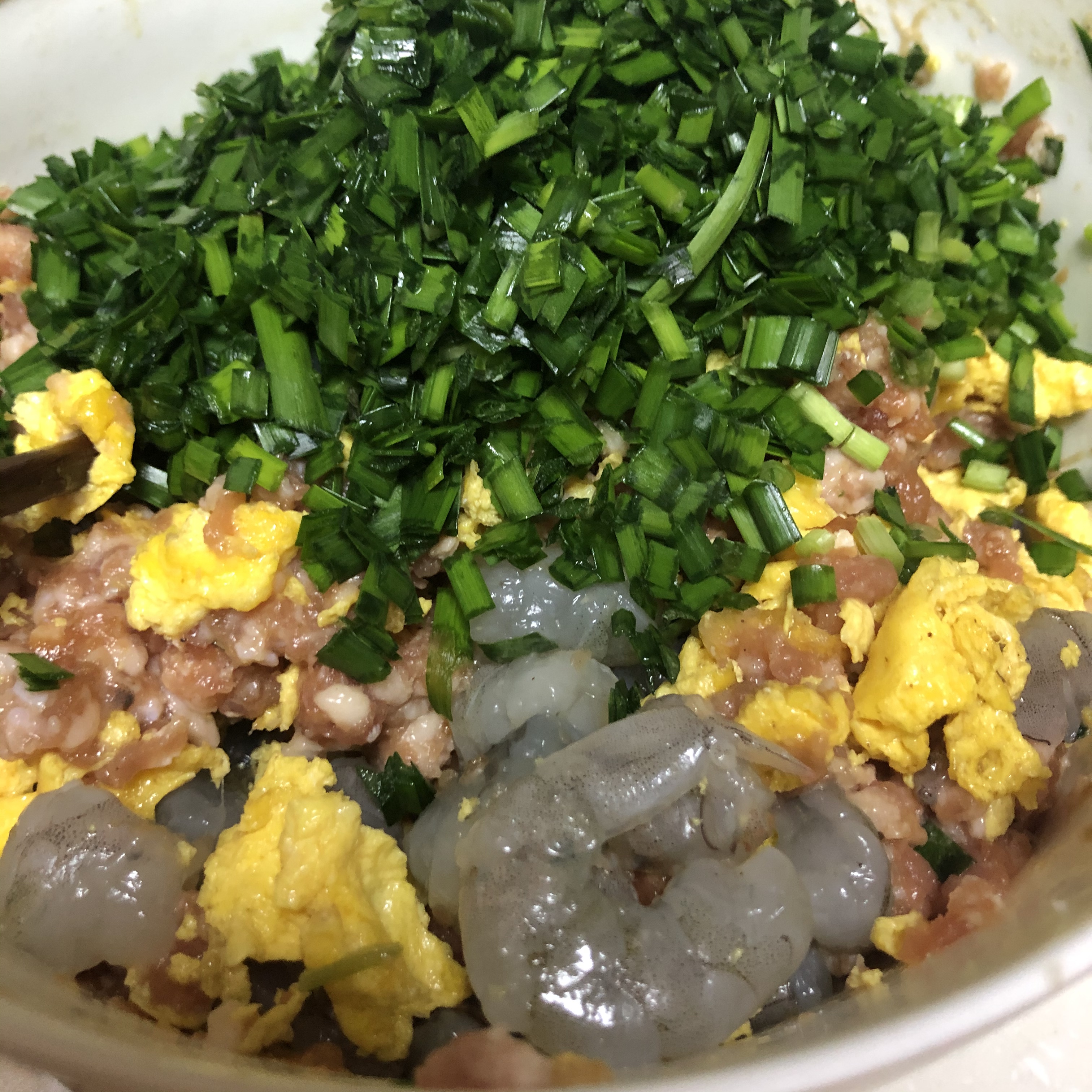 韭菜猪肉虾仁饺的做法 步骤6