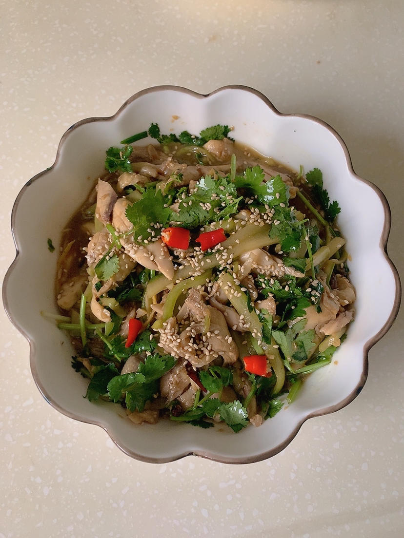 🥰简单好吃手撕鸡腿肉🍗零脂肪凉拌菜
