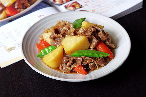 日式土豆炖牛肉的做法