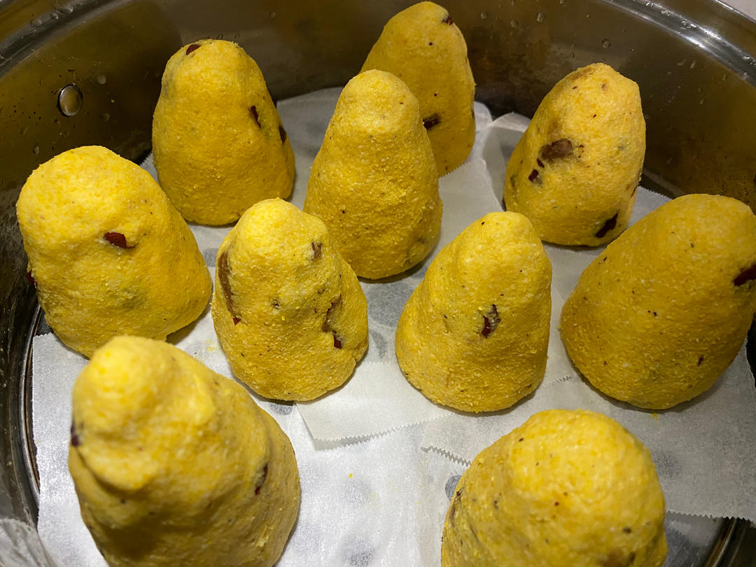 简单健康减脂纯玉米面枣花窝头