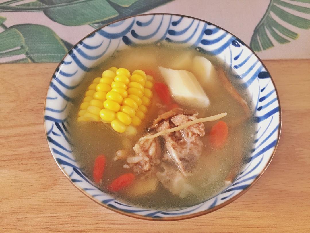 清炖羊肉汤