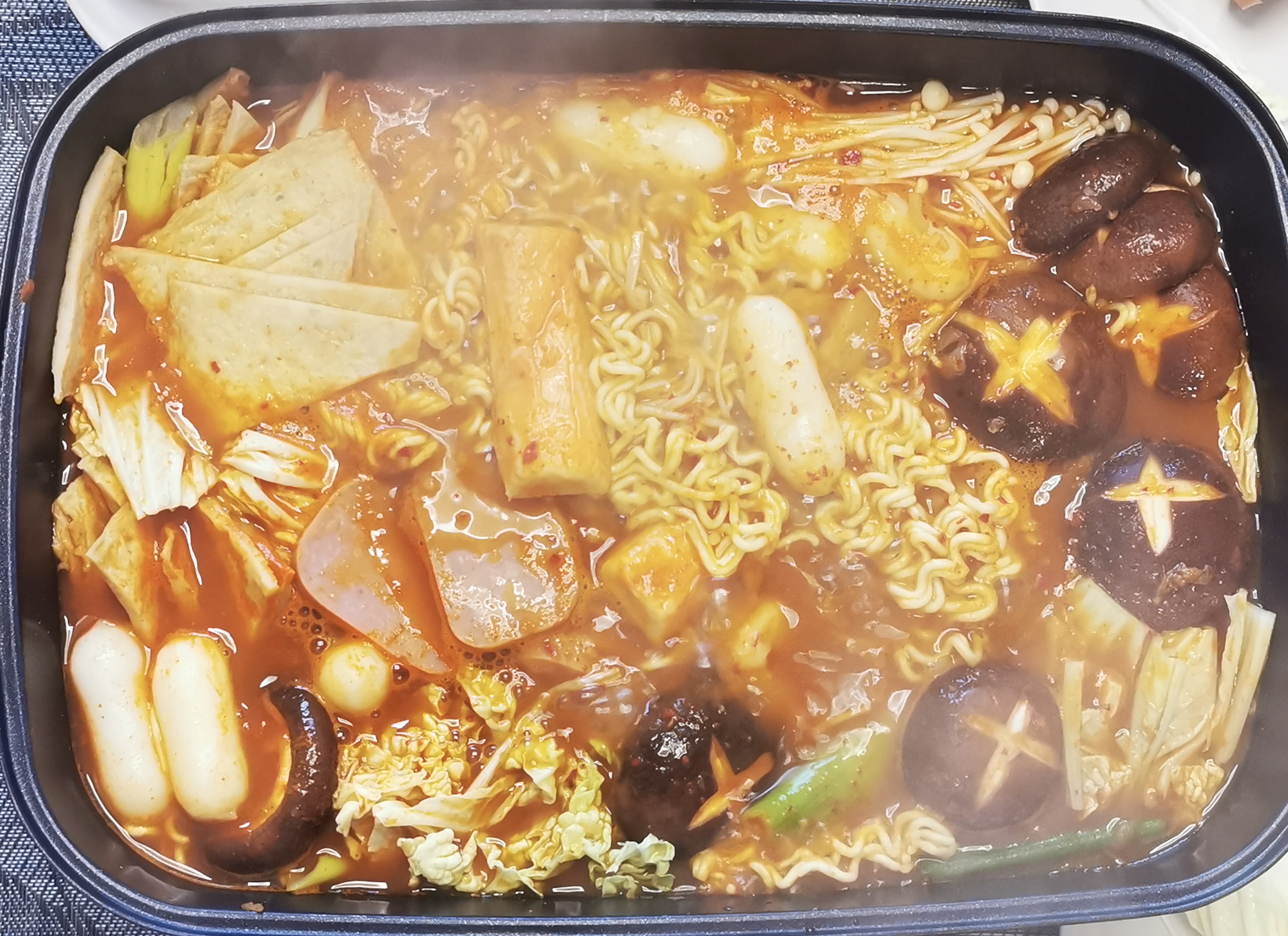 摩飞锅部队火锅的做法