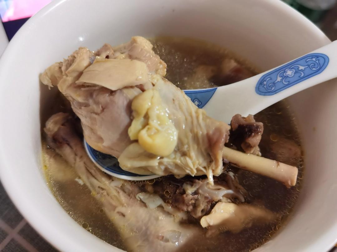 教你煮出浓白干净的鸡汤